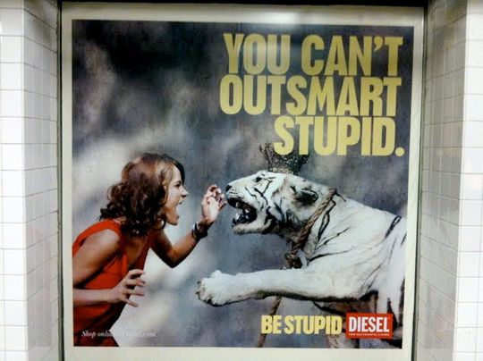 Nouvelle campagne pub "Be Stupid"